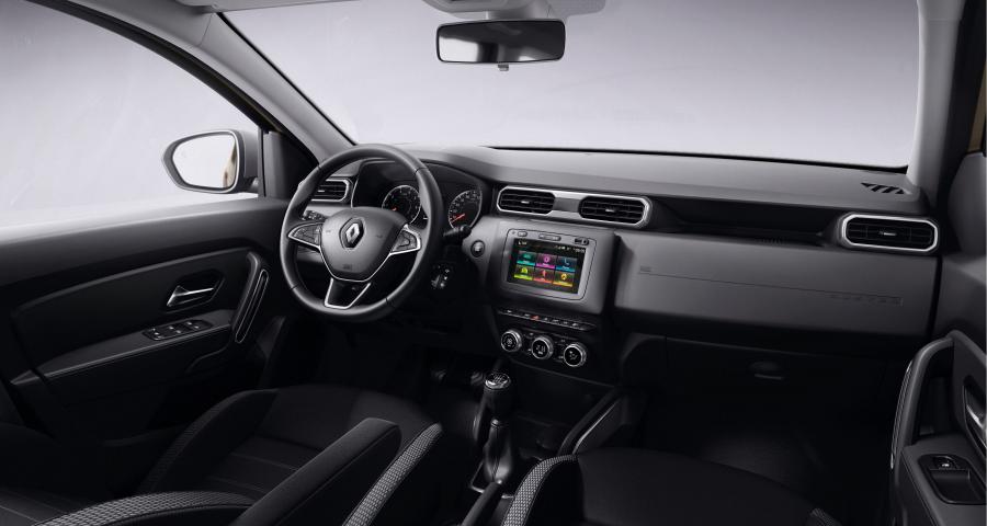 Торпедо Renault Duster 2017 года  (UAE) (фото 6 из 8)